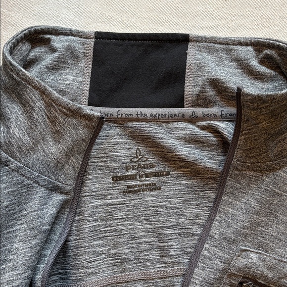 Prana Pullover - Picture 7 of 7
